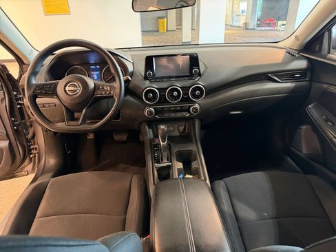Used 2025 Nissan Sentra S FWD image 27