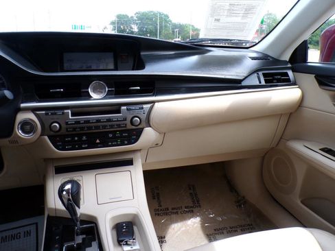 Used 2014 Lexus ES 350 FWD image 13