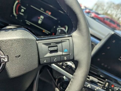 New 2026 Nissan Pathfinder SL image 20