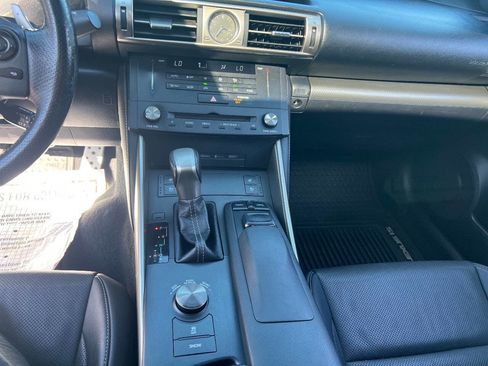 Used 2015 Lexus IS 250 AWD image 13
