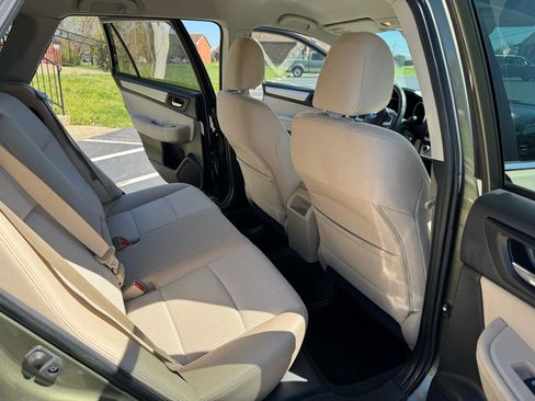 Used 2015 Subaru Outback 2.5i Premium image 25