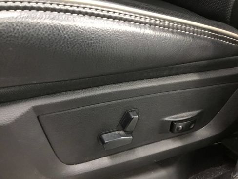 Used 2020 RAM 2500 Limited AWD/4WD image 9