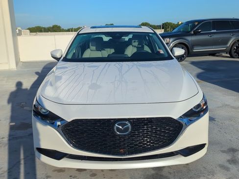 Used 2023 MAZDA MAZDA3 s FWD image 3