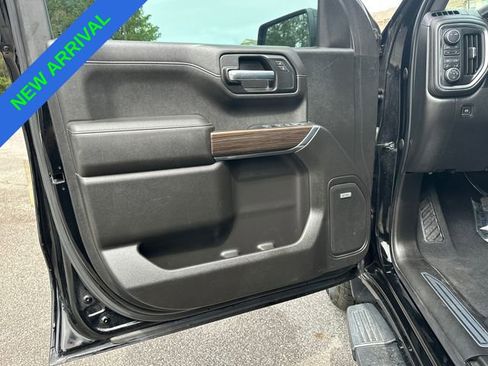 Used 2021 Chevrolet Silverado 1500 LT Trail Boss w/ Convenience Package II AWD/4WD image 10