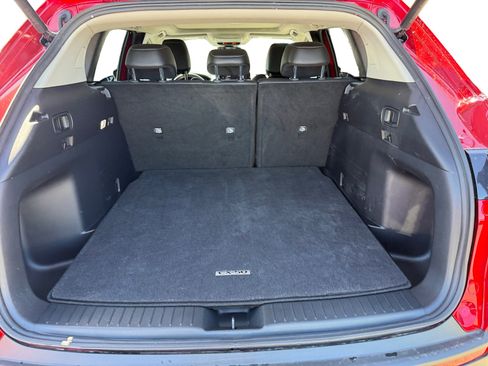 Used 2025 MAZDA CX-50 AWD 2.5 S w/ Accent Package image 17