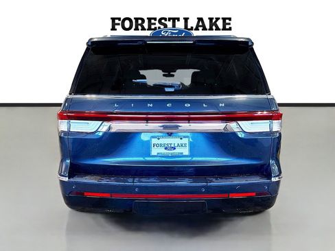 Used 2022 Lincoln Navigator Reserve AWD/4WD image 6