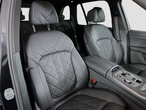 New 2026 BMW X5 xDrive50e w/ Climate Comfort Package image 26