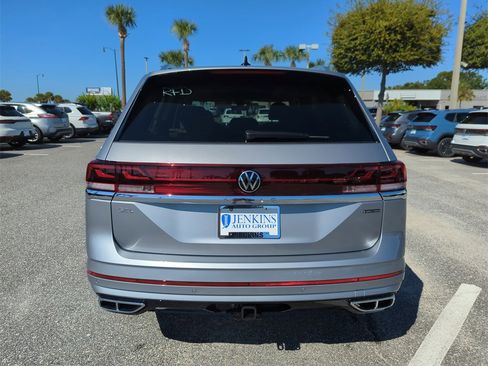 New 2026 Volkswagen Atlas SEL Premium R-Line image 6