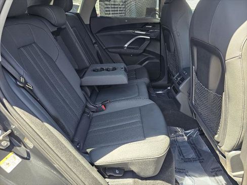 Used 2025 Audi Q5 Premium Plus AWD/4WD image 6