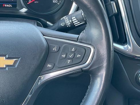 Used 2019 Chevrolet Equinox LT image 14