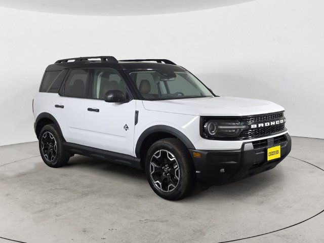 Used 2026 Ford Bronco Sport Outer Banks AWD/4WD image 3