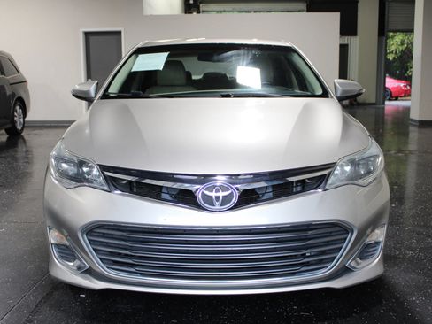 Used 2014 Toyota Avalon XLE FWD image 7