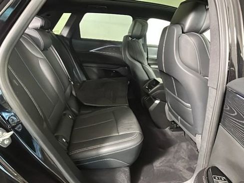 Used 2024 Cadillac Lyriq Luxury AWD/4WD image 29