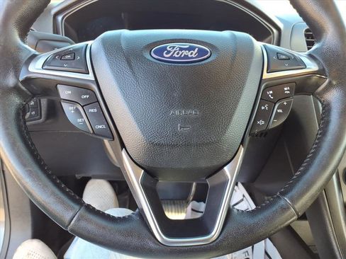 Used 2018 Ford Fusion S w/ Equipment Group 101A image 16
