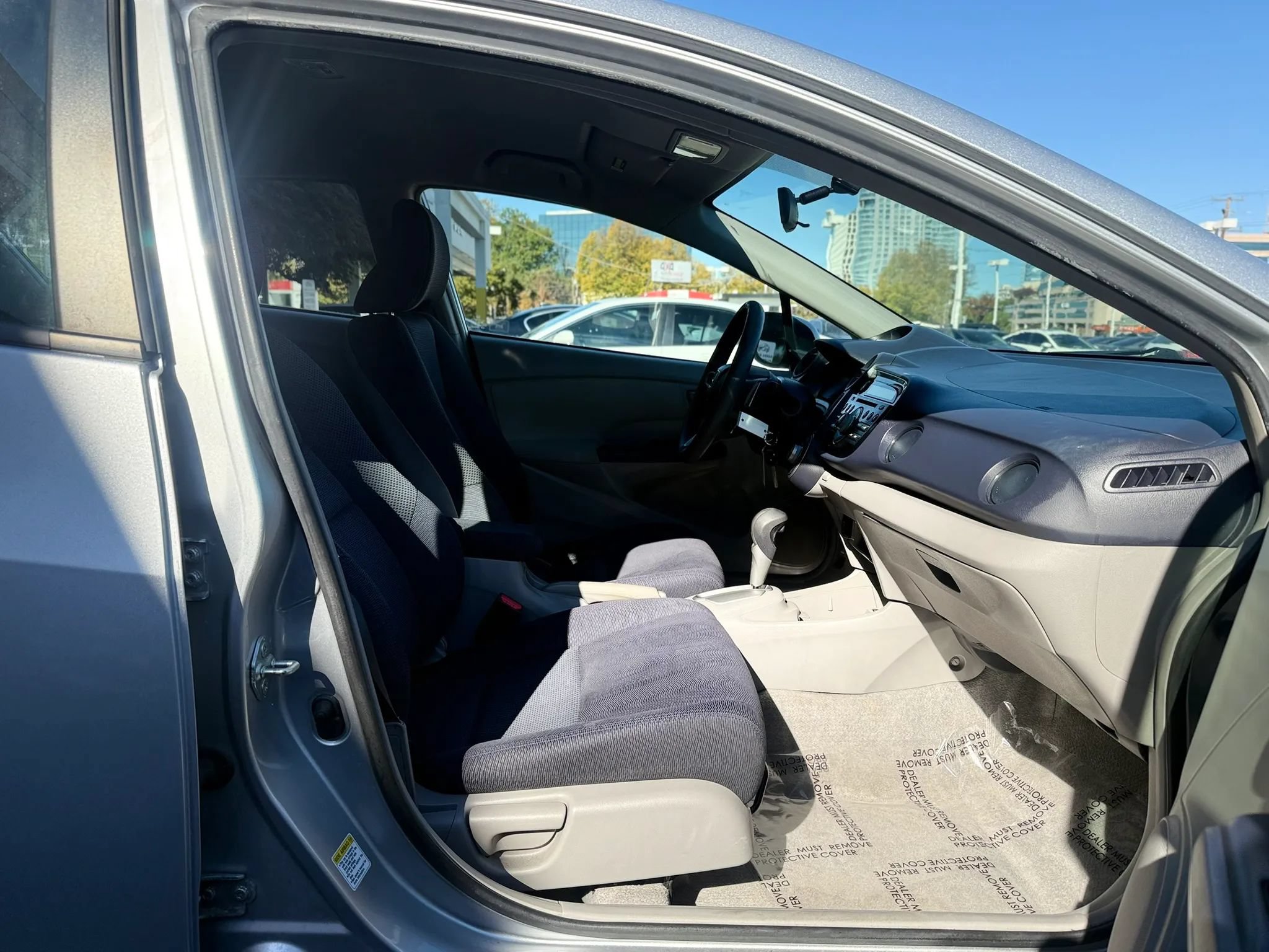 Used 2010 Honda Insight EX image 28