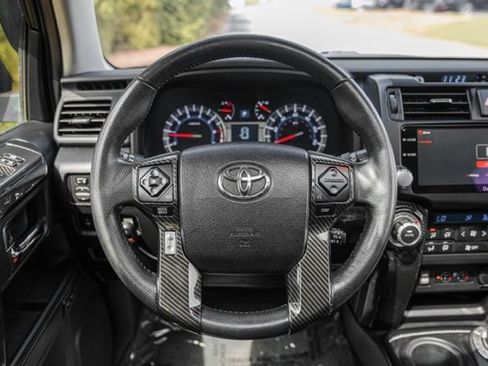 Used 2018 Toyota 4Runner Limited AWD/4WD image 27