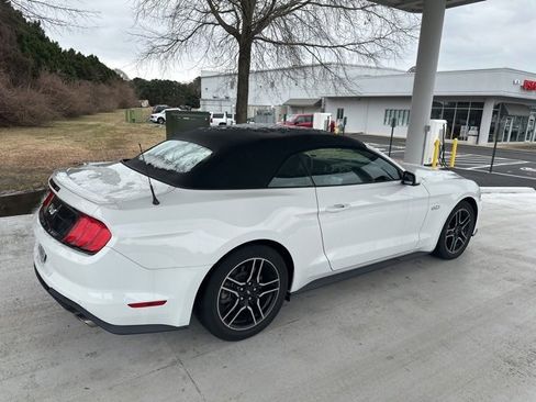 Used 2020 Ford Mustang GT Premium w/ Equipment Group 401A image 3