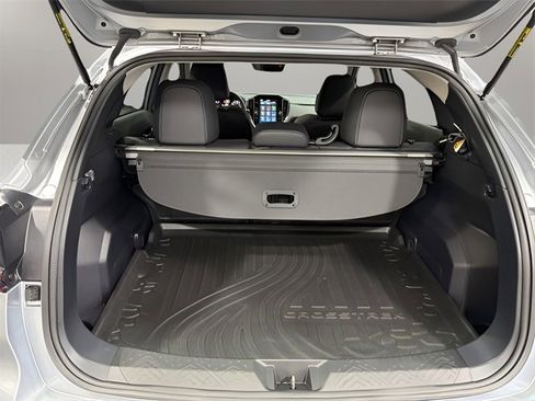 Certified 2025 Subaru Crosstrek 2.5i Limited w/ Popular Package #4A image 37