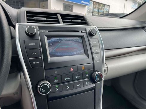 Used 2017 Toyota Camry LE FWD image 30