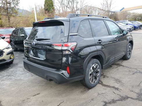 New 2026 Subaru Forester Premium AWD/4WD image 3