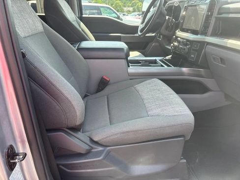 Used 2023 Ford F250 XLT w/ Black Appearance Package AWD/4WD image 14