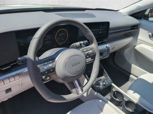 New 2026 Hyundai Kona Limited FWD image 3