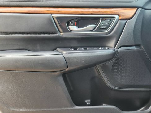 Used 2022 Honda CR-V Touring image 22