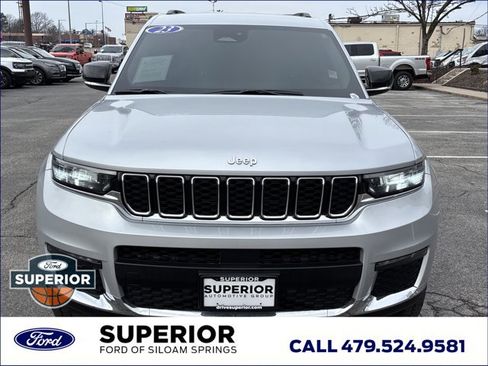 Used 2023 Jeep Grand Cherokee L Limited image 12