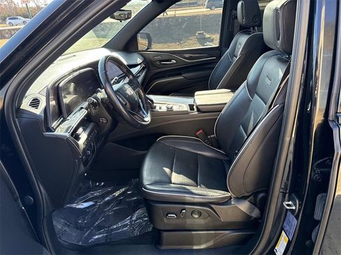 Used 2022 Cadillac Escalade ESV Sport w/ Touring Package image 16