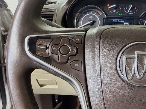 Used 2017 Buick Regal Sport Touring image 14