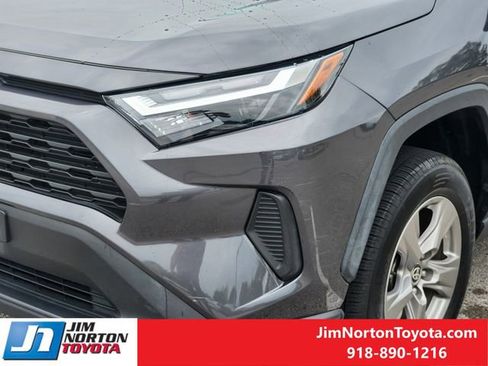 Used 2024 Toyota RAV4 XLE FWD image 10