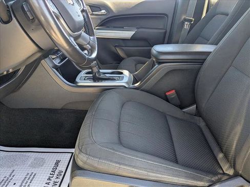 Used 2018 Chevrolet Colorado LT image 15