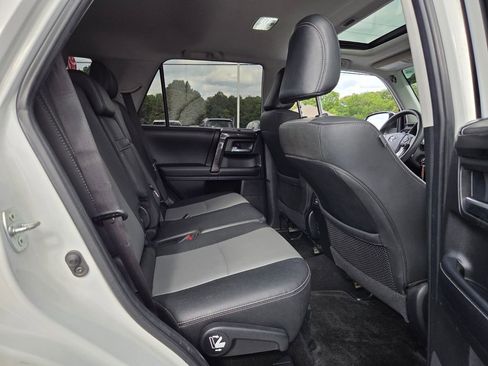 Used 2019 Toyota 4Runner SR5 Premium AWD/4WD image 13