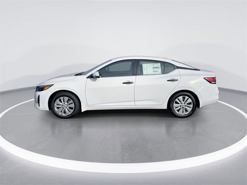New 2025 Nissan Sentra S image 5
