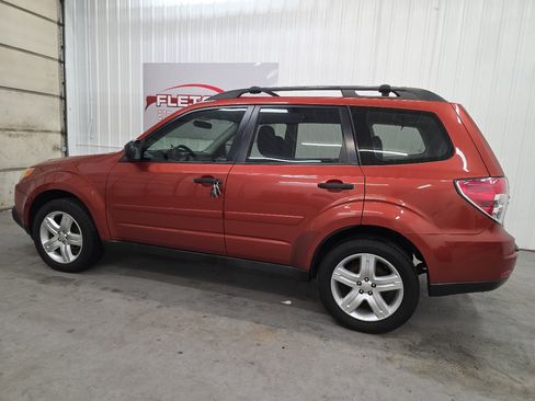 Used 2011 Subaru Forester 2.5X w/ Alloy Wheel Value Pkg image 8