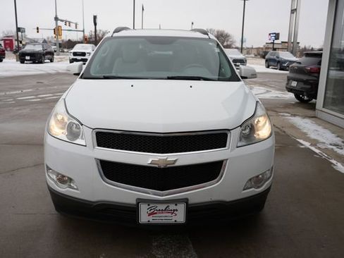 Used 2010 Chevrolet Traverse LT w/ Personal Connectivity Package image 34