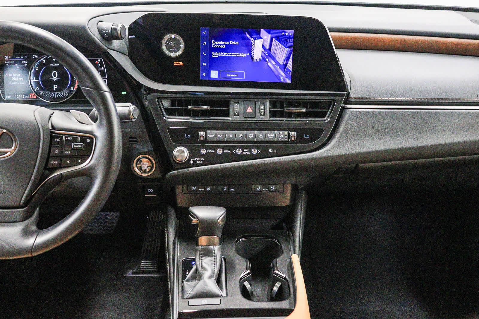 Used 2025 Lexus ES 350 w/ Premium Package FWD image 14