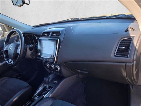 Used 2024 Mitsubishi Outlander Sport AWD image 20