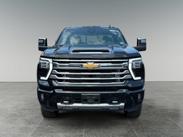 Certified 2024 Chevrolet Silverado 3500 High Country w/ High Country Premium Package AWD/4WD image 8