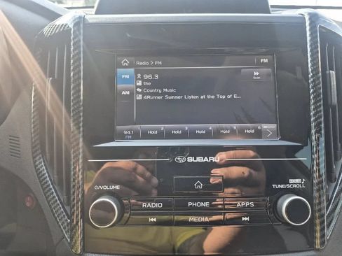 Used 2018 Subaru Crosstrek 2.0i Premium AWD/4WD image 24