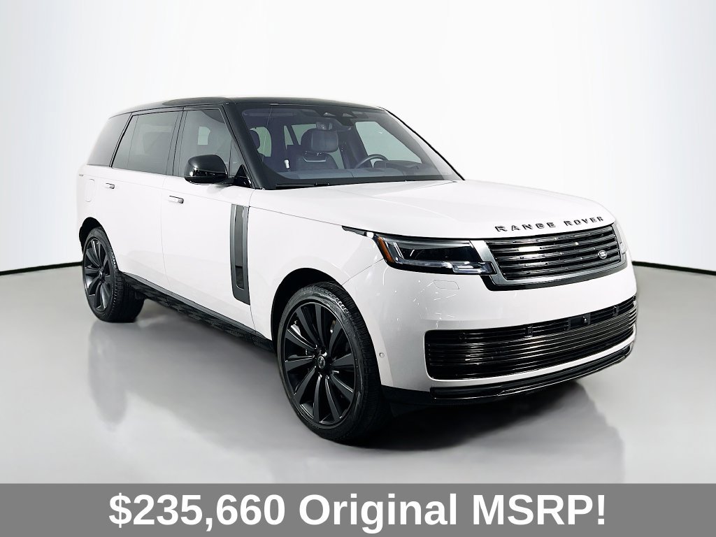 Used 2023 Land Rover Range Rover SV AWD/4WD image 3