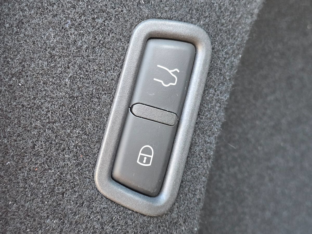 Used 2023 Maserati Levante Modena AWD/4WD image 62