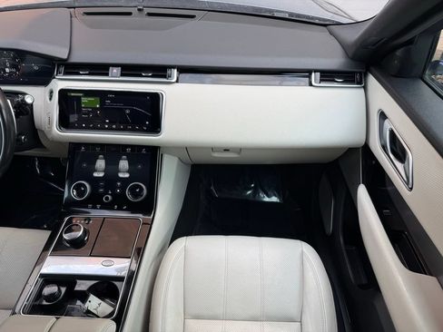 Used 2019 Land Rover Range Rover Velar R-Dynamic SE AWD/4WD image 27