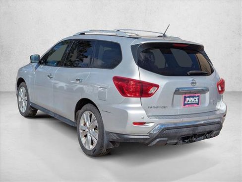 Used 2018 Nissan Pathfinder SL w/ SL Premium Package image 7