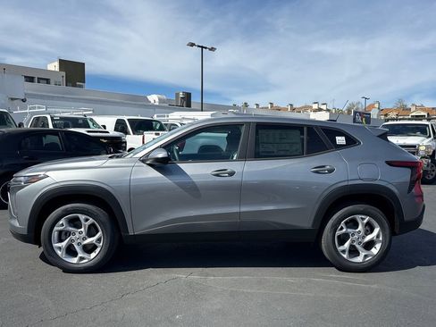 New 2026 Chevrolet Trax LS w/ LS Convenience Package image 6