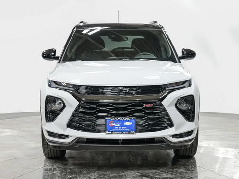 Used 2023 Chevrolet TrailBlazer RS w/ Convenience Package AWD/4WD image 10
