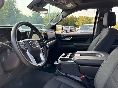 Used 2024 GMC Sierra 1500 Elevation AWD/4WD image 17