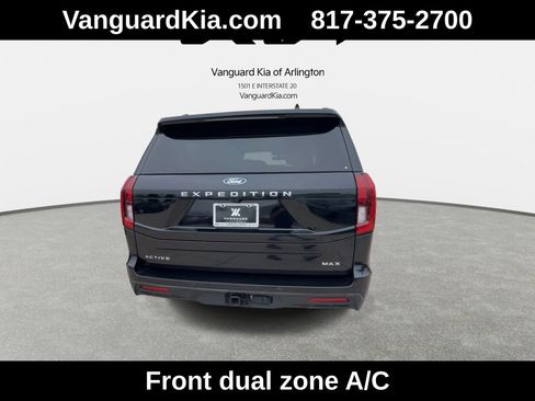 Used 2025 Ford Expedition Max Active RWD image 8