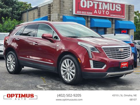 Used 2017 Cadillac XT5 Platinum w/ Driver Assist Package AWD/4WD image 1