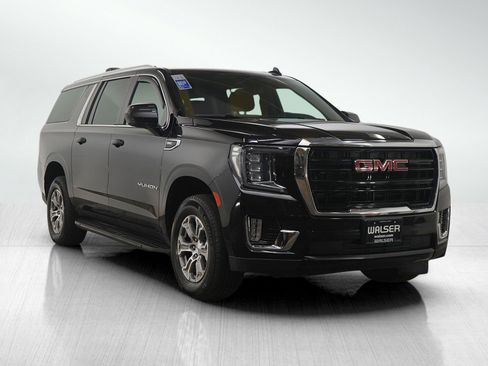 Used 2023 GMC Yukon XL SLE image 7